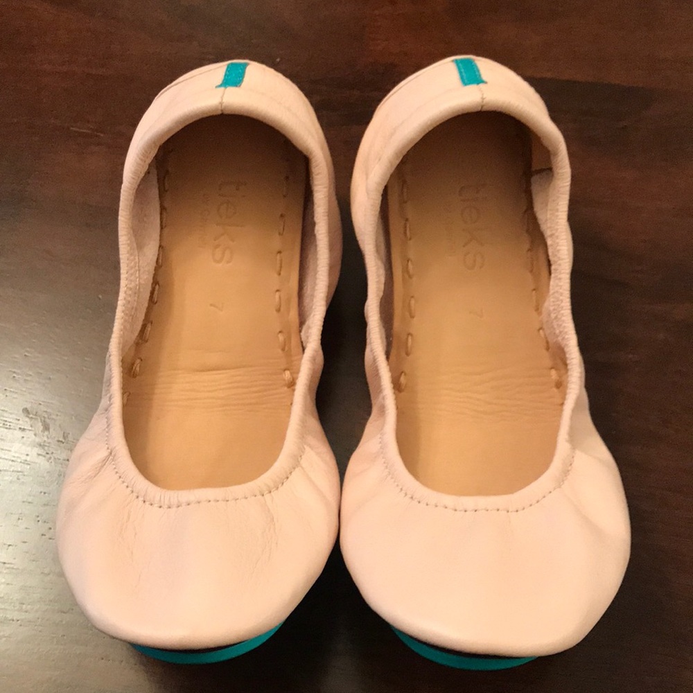 BNIB Tieks Ballerina Pink Size 7